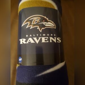 Baltimore RAVENS NFL Soft Fleece Throw 50 X 60 Seal Attached Purple White New
